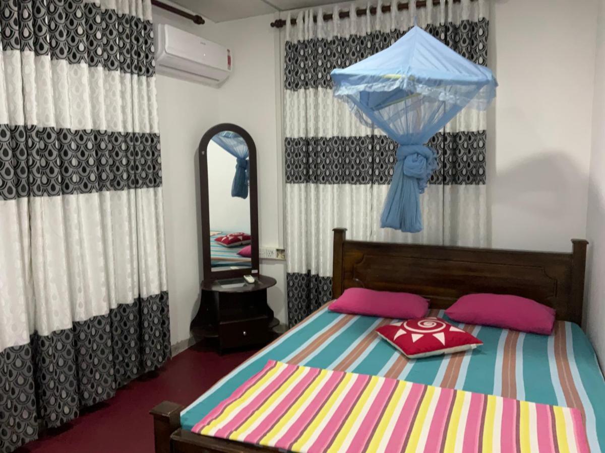 Robert Inn Dambulla Exterior foto